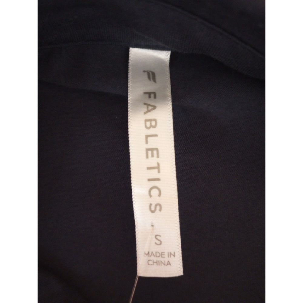 Fabletics Crop Top Blue Athletic Chic Comfortable Collared Womens SZ Small - Picture 6 of 6